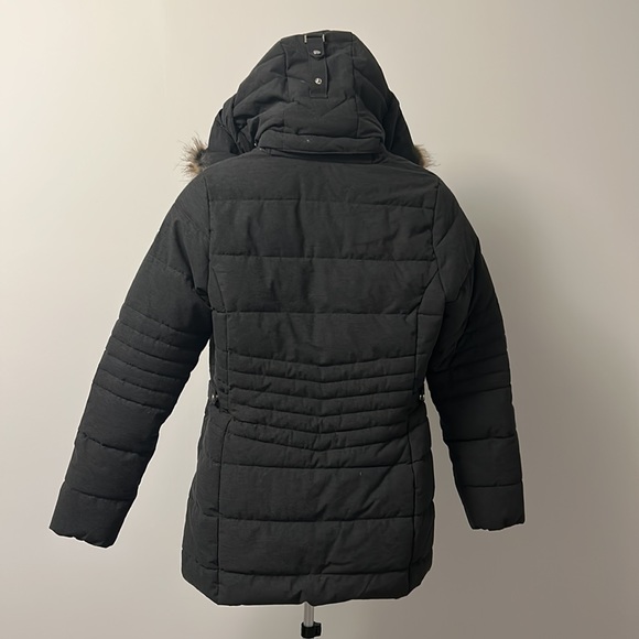 Warm winter jacket with removal hood - Picture 2 of 8